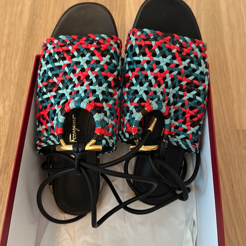 Designer Salvatore Ferragamo Laino Sandals